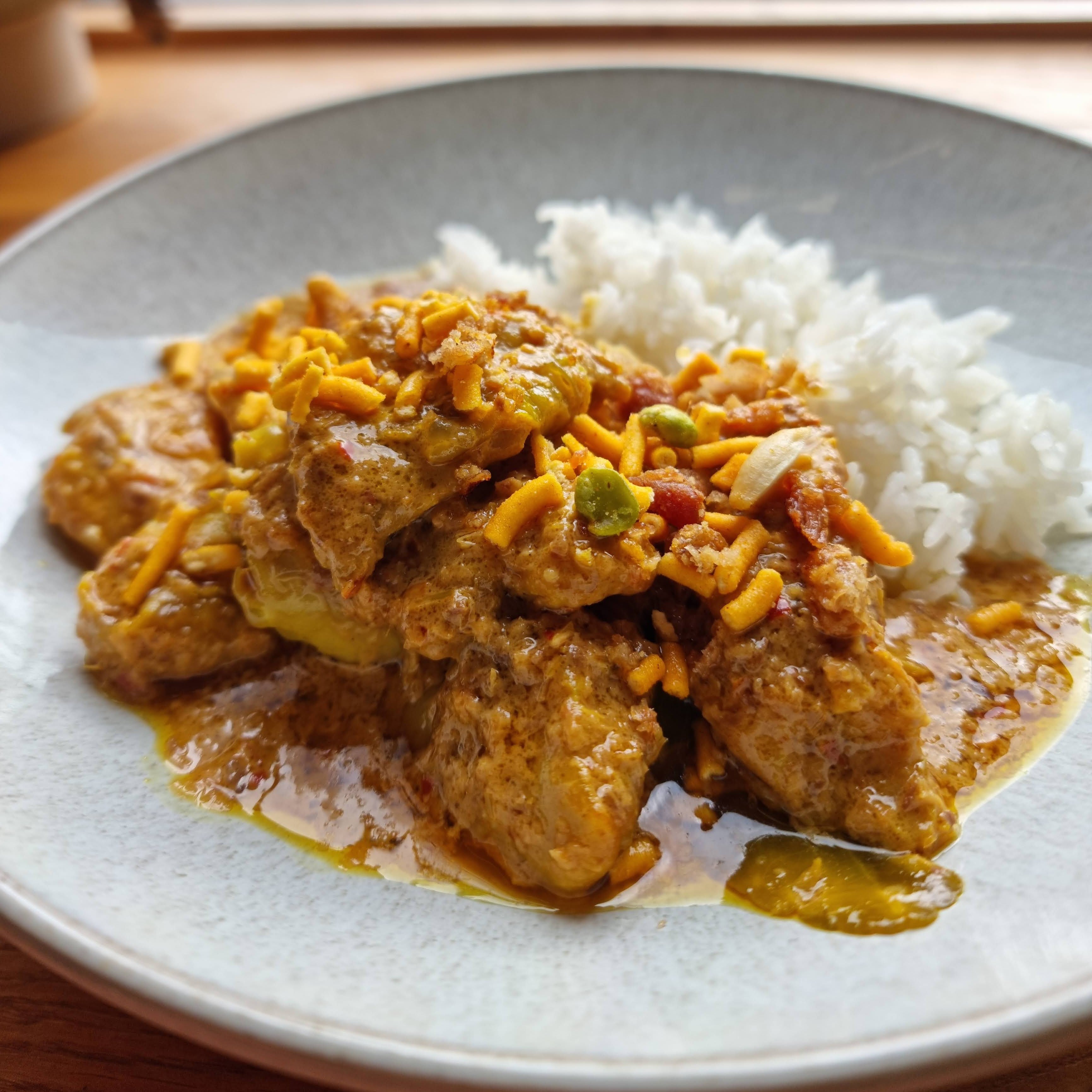 Malaysian Chicken Rendang, Bombay Mix + Jasmine Rice