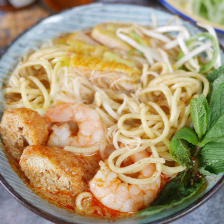Malaysian Nyonya Laksa with Chicken and Prawns